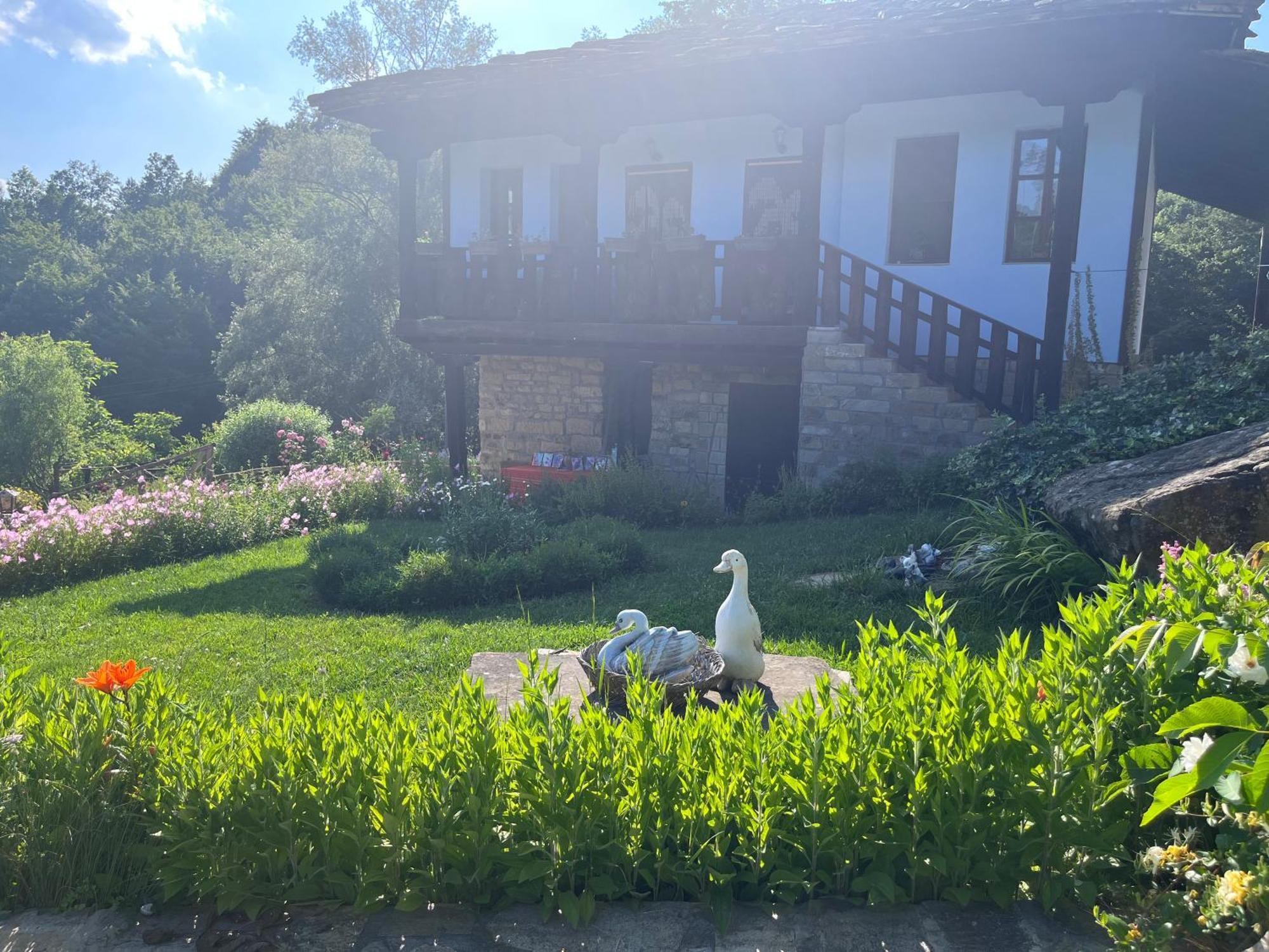 Agriturismo Hidden Paradise Villa Трявна Екстериор снимка